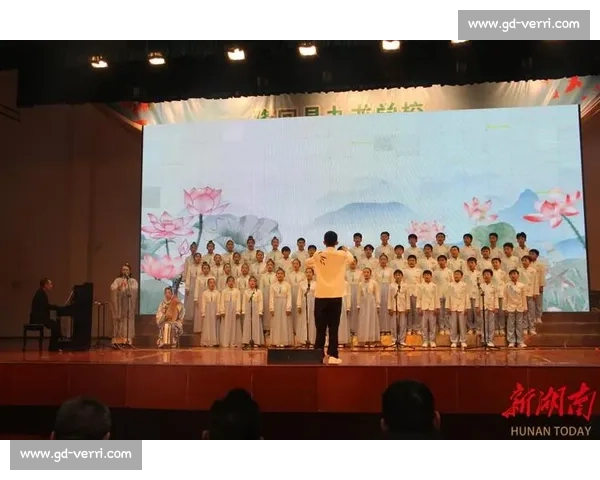 校园合唱比赛圆满落幕 展现青春风采与团结力量的精彩瞬间